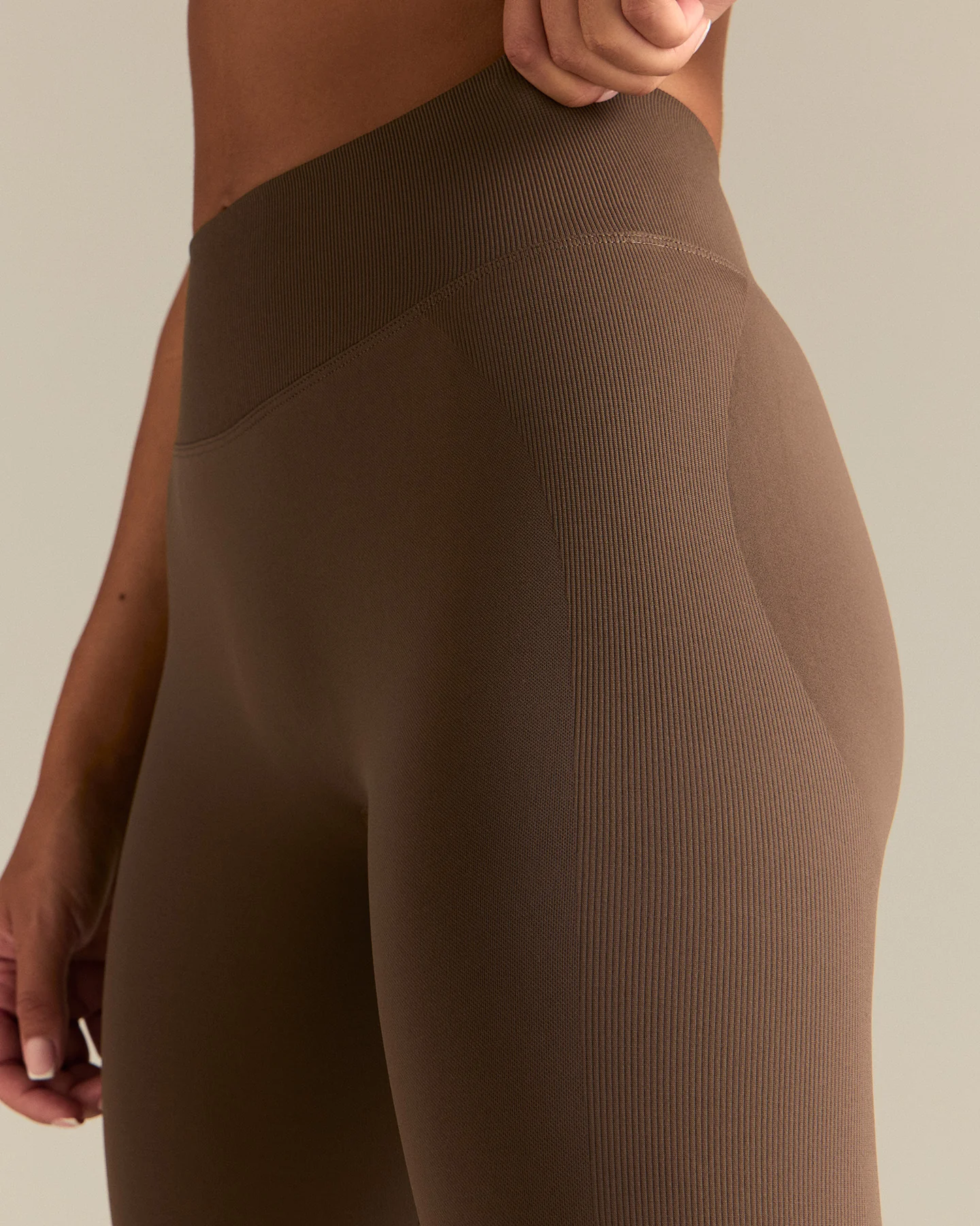Emphasize Mid Waist Leggings | Milk Chocolate - Image 8